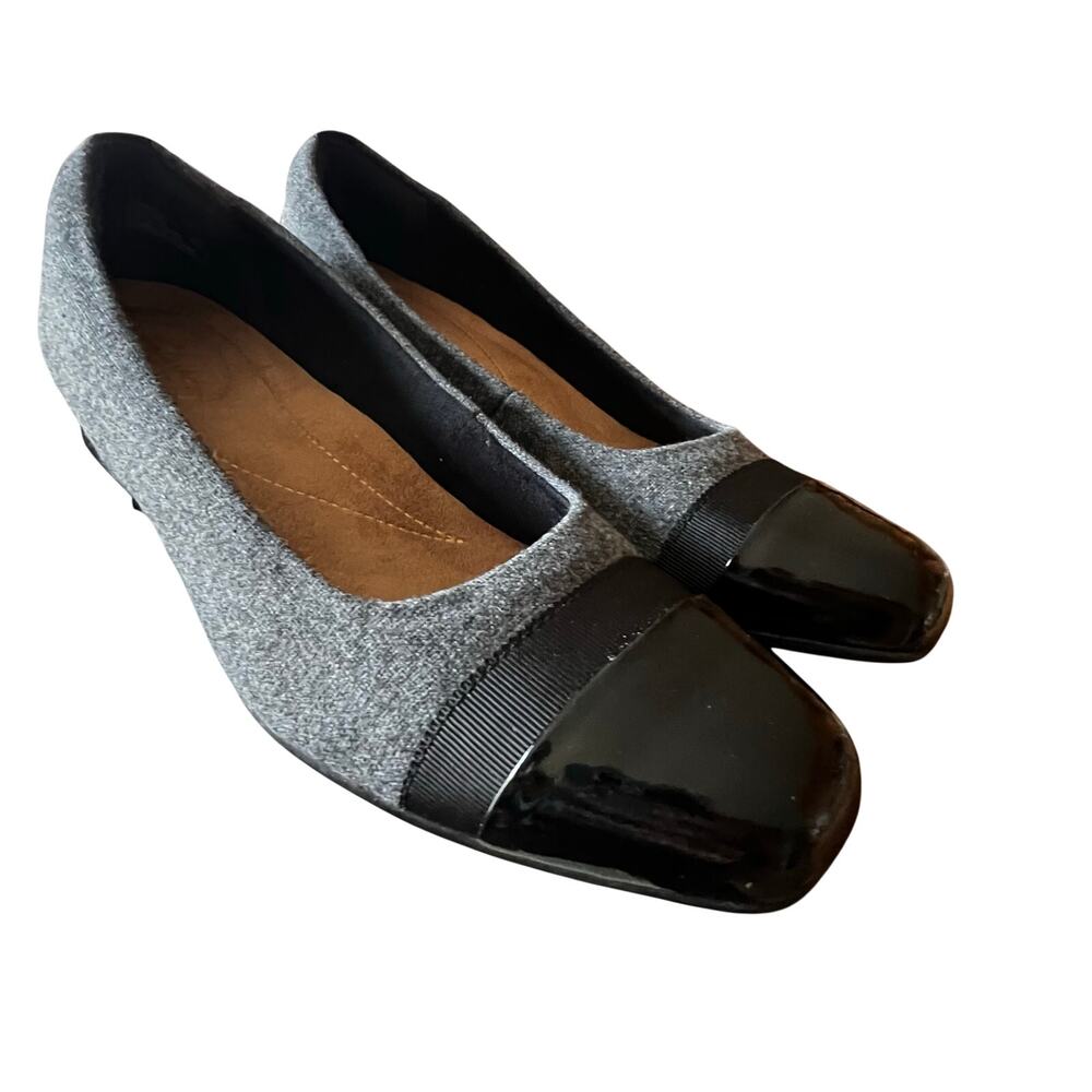 Clarks Keesha Rosa Gray Patent Leather Size 9.5N New In Box!